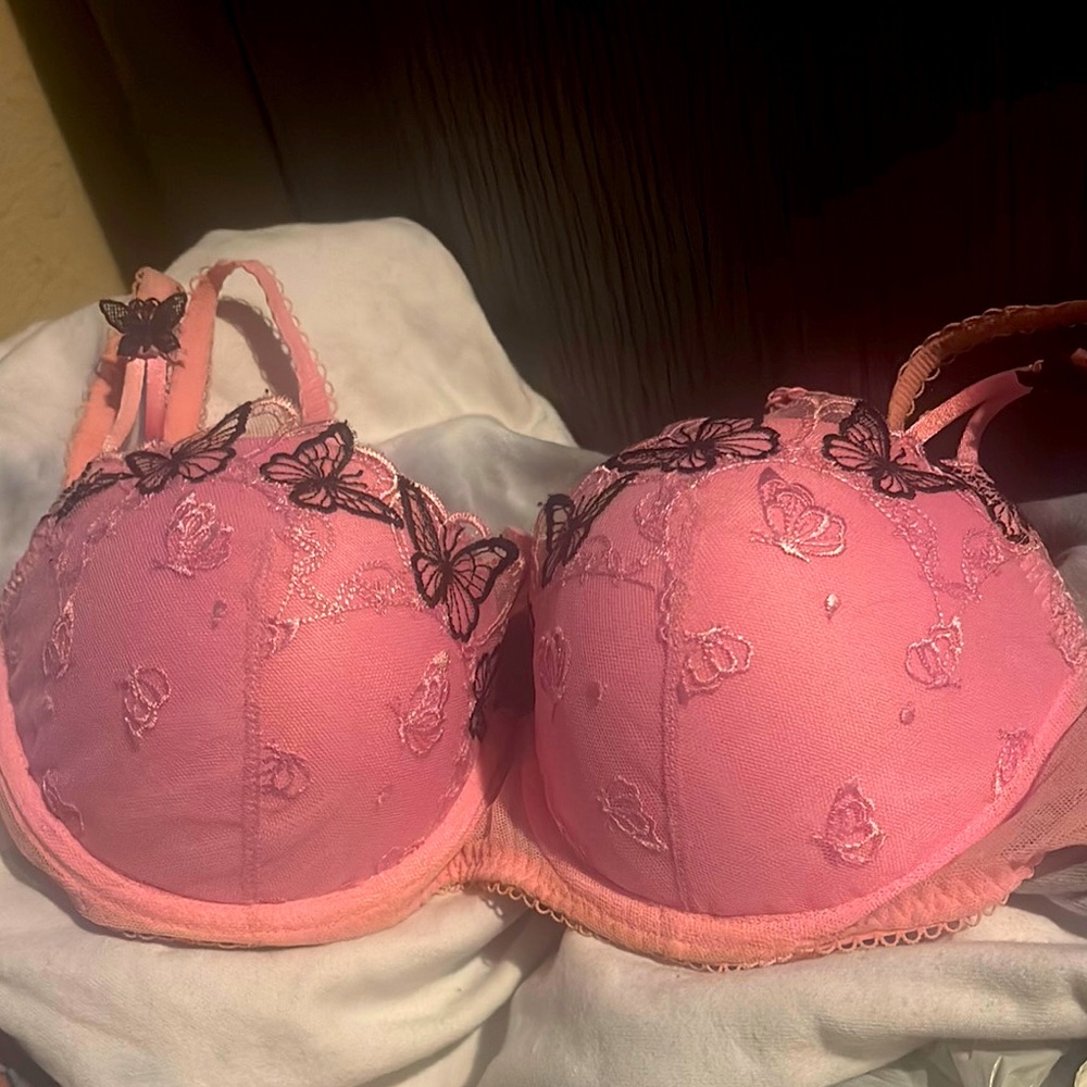 Victoria’s Secret pink push up balconette bra